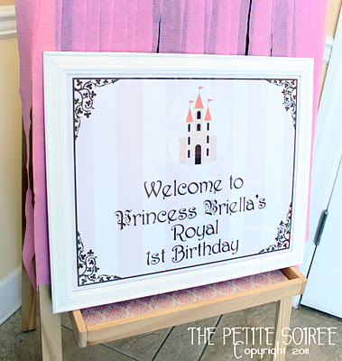 Once Upon a Time Princess First Birthday Party by The Petite Soiree via The Party Teacher-2