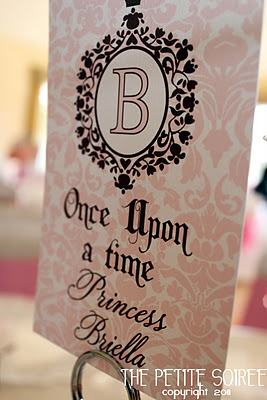 Once Upon a Time Princess First Birthday Party by The Petite Soiree via The Party Teacher-8