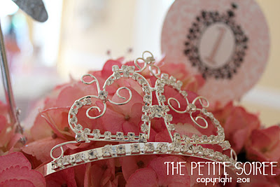 Once Upon a Time Princess First Birthday Party by The Petite Soiree via The Party Teacher-9